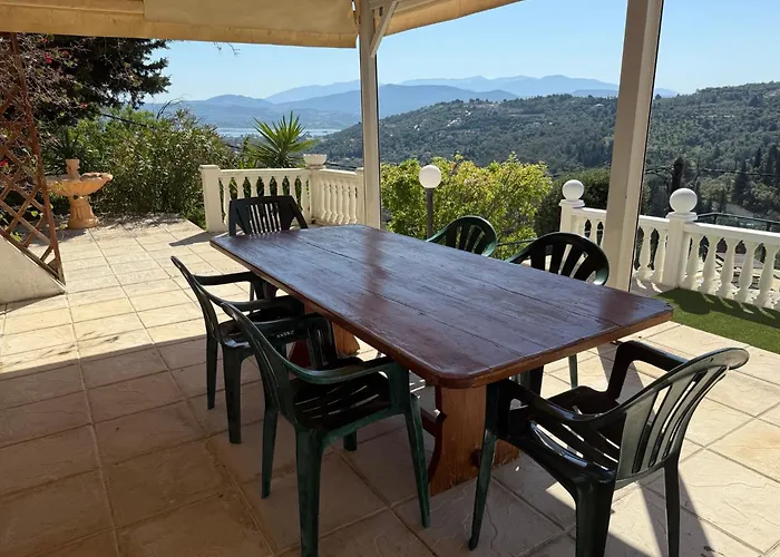 Mike's House * Apolpaina